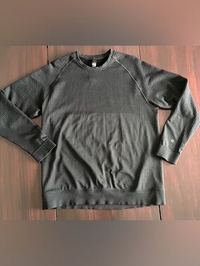 New Lululemon athletica Men's Black Crewneck Textured Panel Long Sleeve